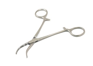 Зажим кровоост. типа Москит изг. по ребру 150 мм Зажим кровоост. типа Москит изг. по ребру 150 мм